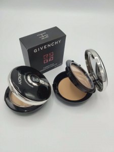 Универсальная пудра Givenchy 3001N37